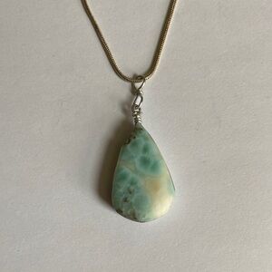 Elegant Sterling Silver Necklace with Larimar Pendant